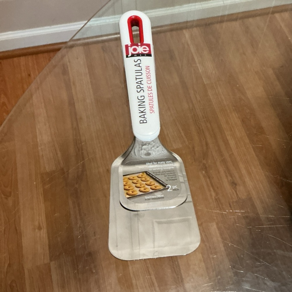 Joie Red and White Baking Spatula Set